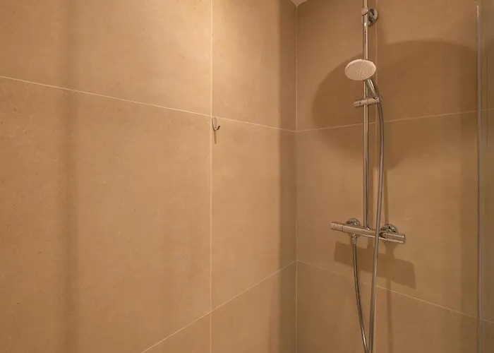 Elegant 1 Bedroom - Palais Royal 2 Paryż